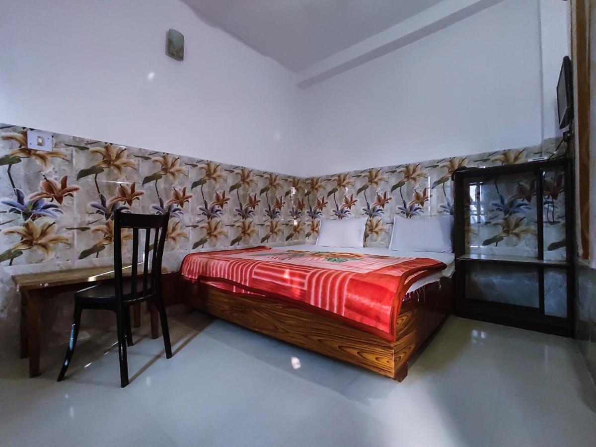 Hotel Vijay Раджгир Экстерьер фото